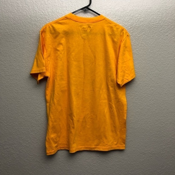 NFL Team‎ Apparel Green Bay Packers Yellow Graphic Text Tee Shirt Medium NWT - Picture 2 of 4